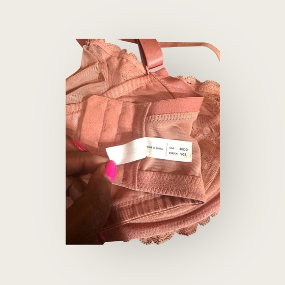 HSIA Pretty In Petals Lace Bra – Size 40DD, Light Coral - Picture 7 of 9